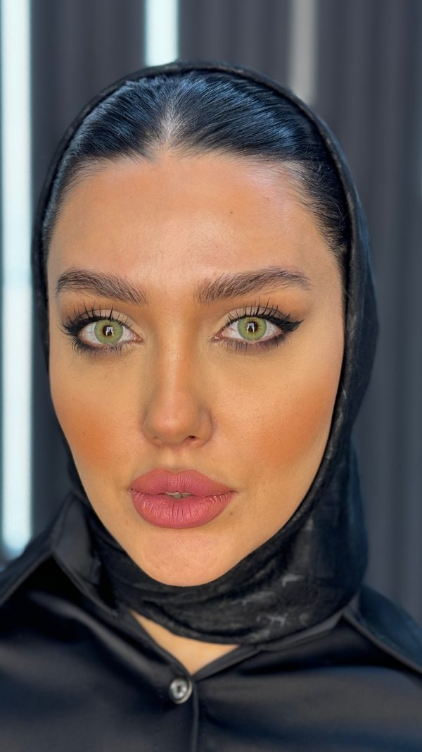 لنز رنگی طبی ان‌کی مدل لیو مرلوت