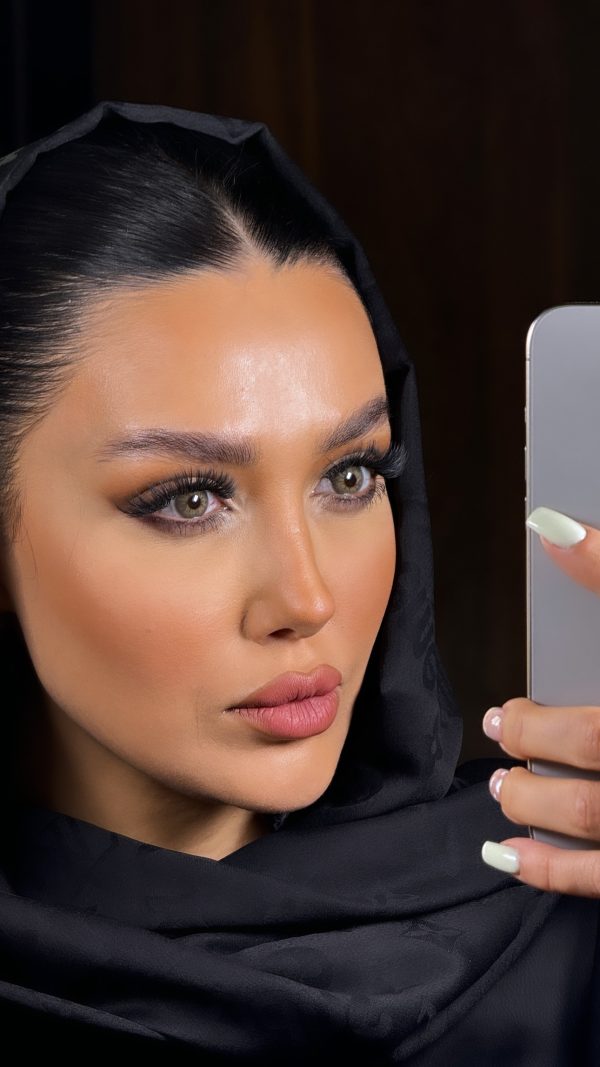 لنز رنگی آرملا کتی پارادایس