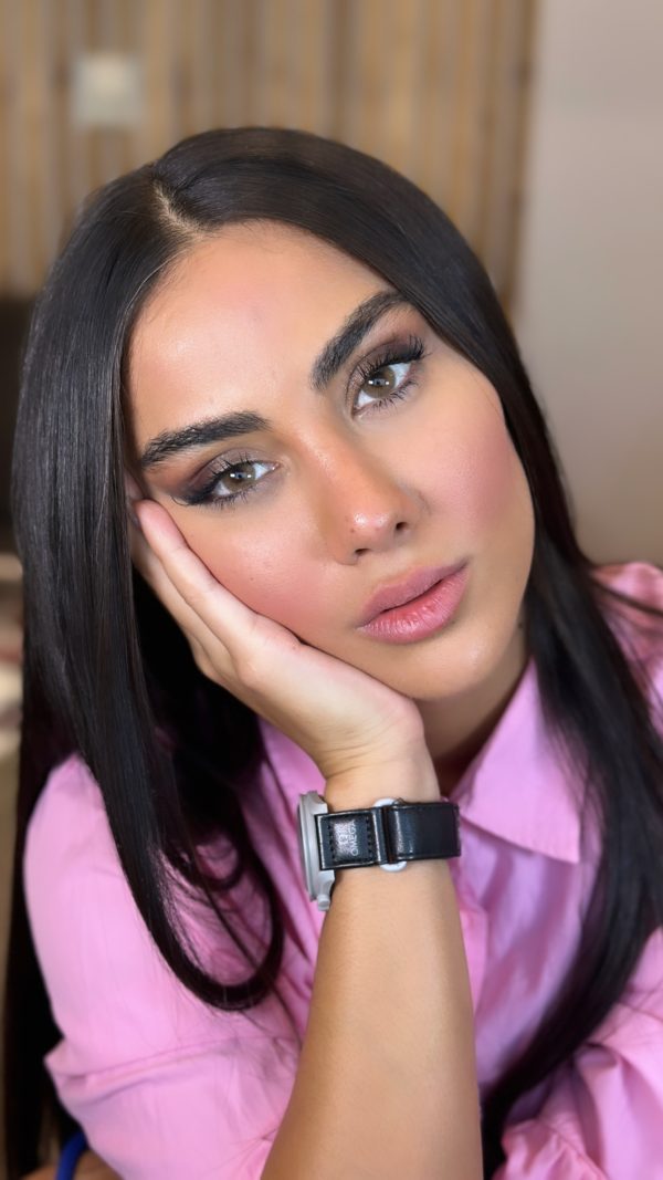 لنز رنگی لازورد مدل کنزو هیزل