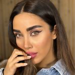 لنز رنگی ان کی لیو کافه