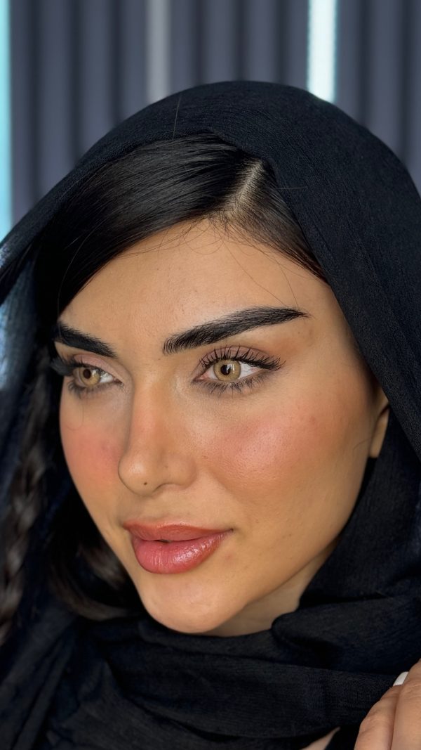 لنز رنگی لیزا مود هیزل، تولید کره جنوبی