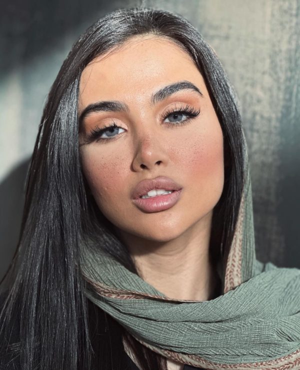 لنز رنگی آرملا کتی آی
