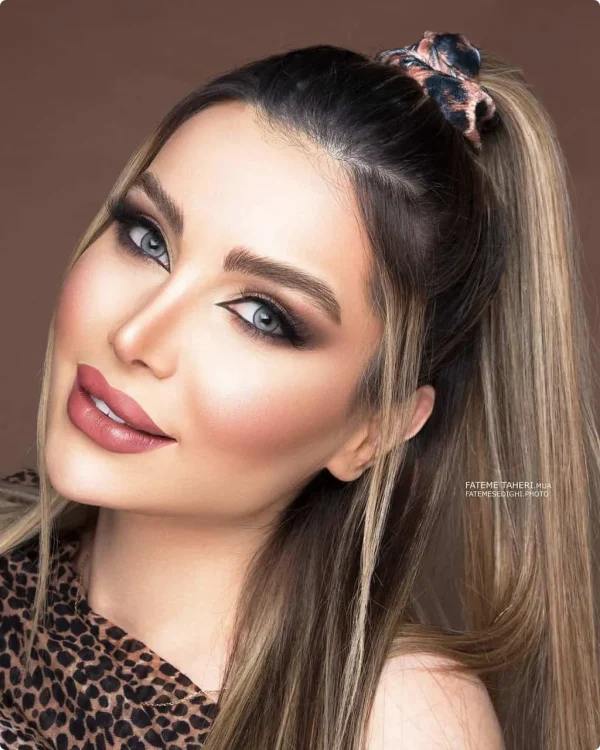 لنز آماندا دلفین گری