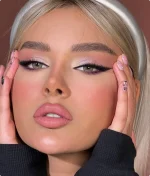 Selena Green Honey contact lens